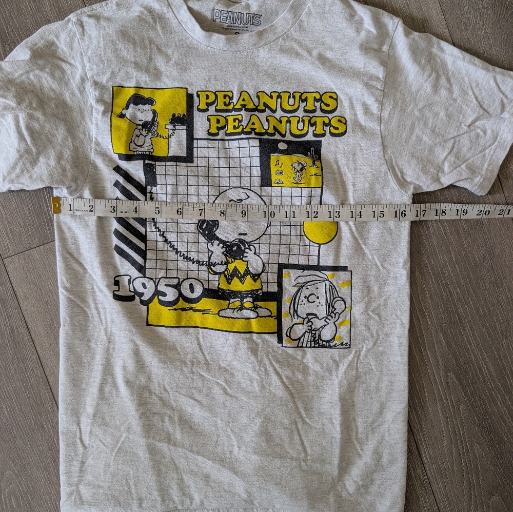 Peanuts Gray with Yellow & Black Print - Picture 4 of 5